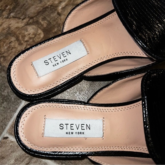 NEW Steven by Steve Madden Heidie Black Textured Slip On Pointed Toe Mule Flats - Picture 3 of 10